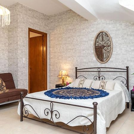 Maury Down Town Apartment Naxos City Exterior photo
