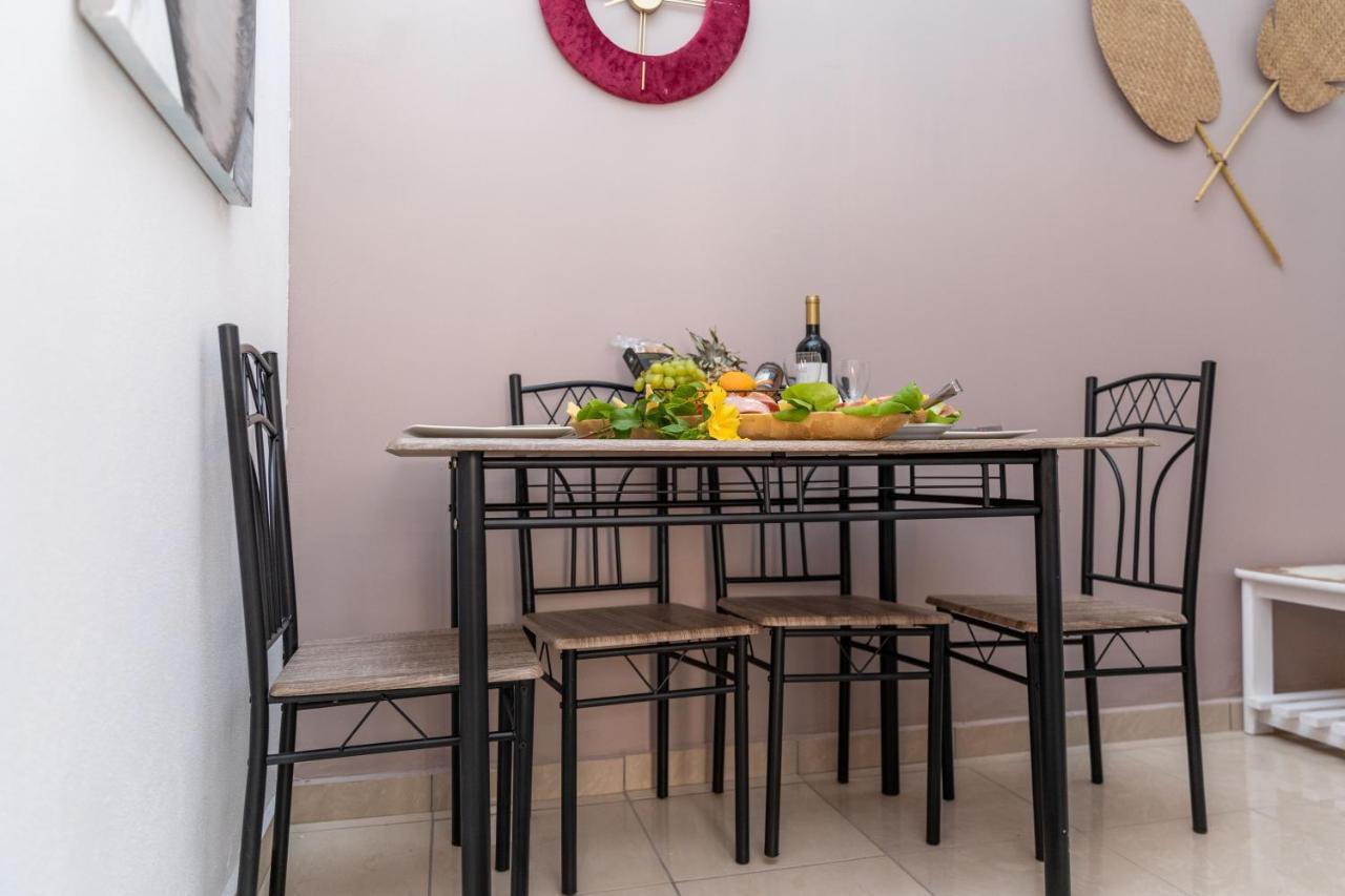 Maury Down Town Apartment Naxos City Exterior photo