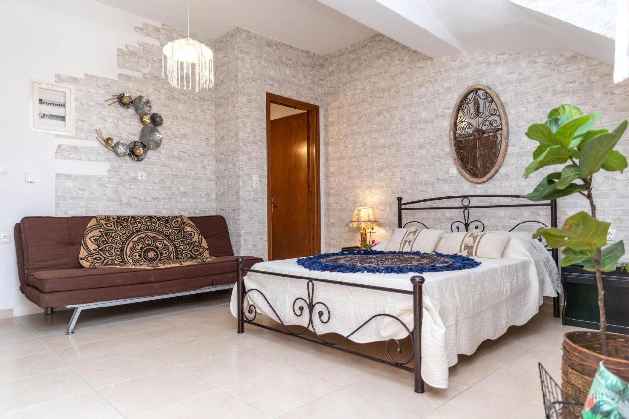 Maury Down Town Apartment Naxos City Exterior photo